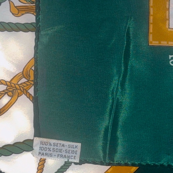 Hermes Paris 100% Silk Scarf Vintage Equestrian Gorgeous.. see many photos - Picture 12 of 15